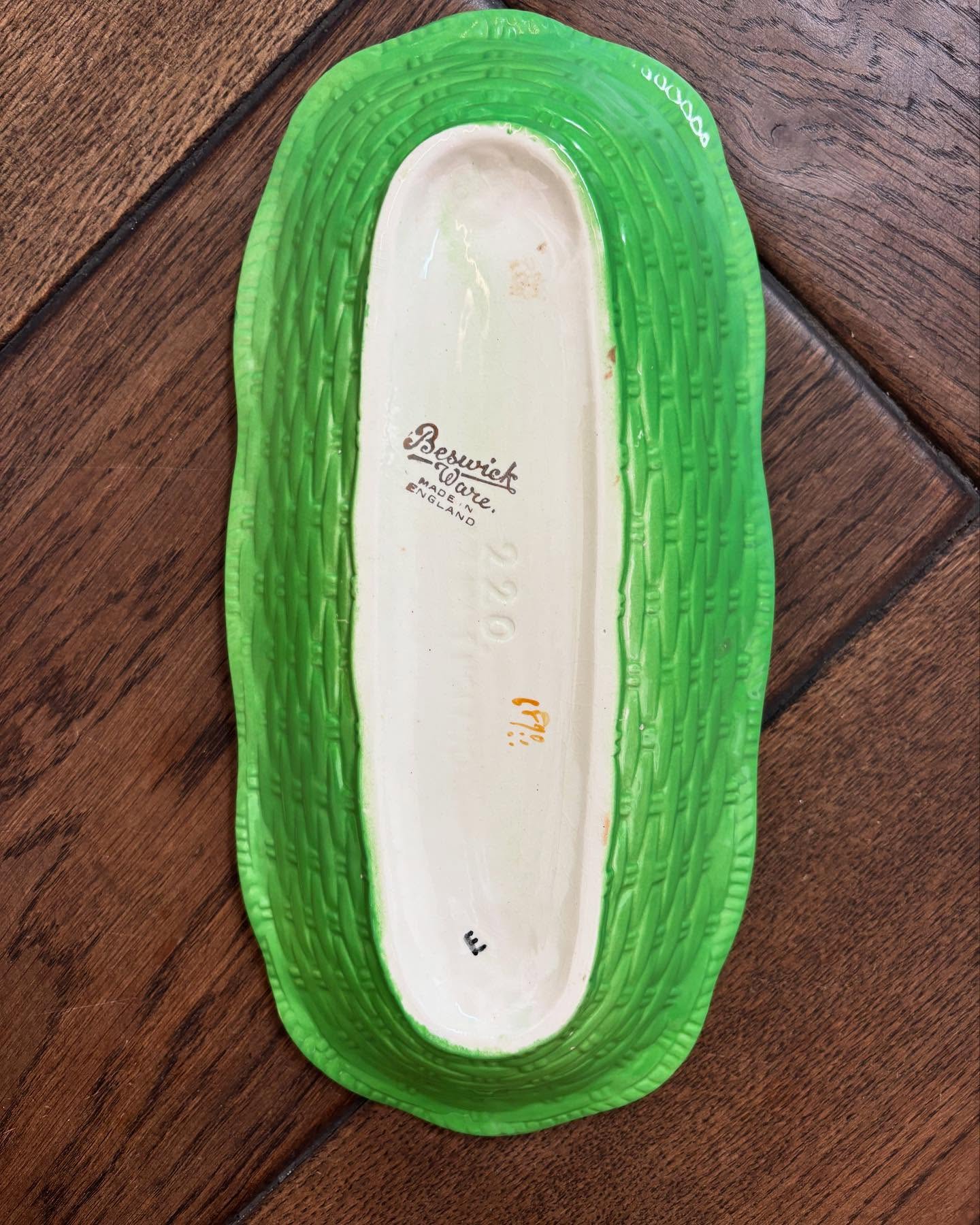 Vintage Celery Beswick Cabbage-ware Serving Plate