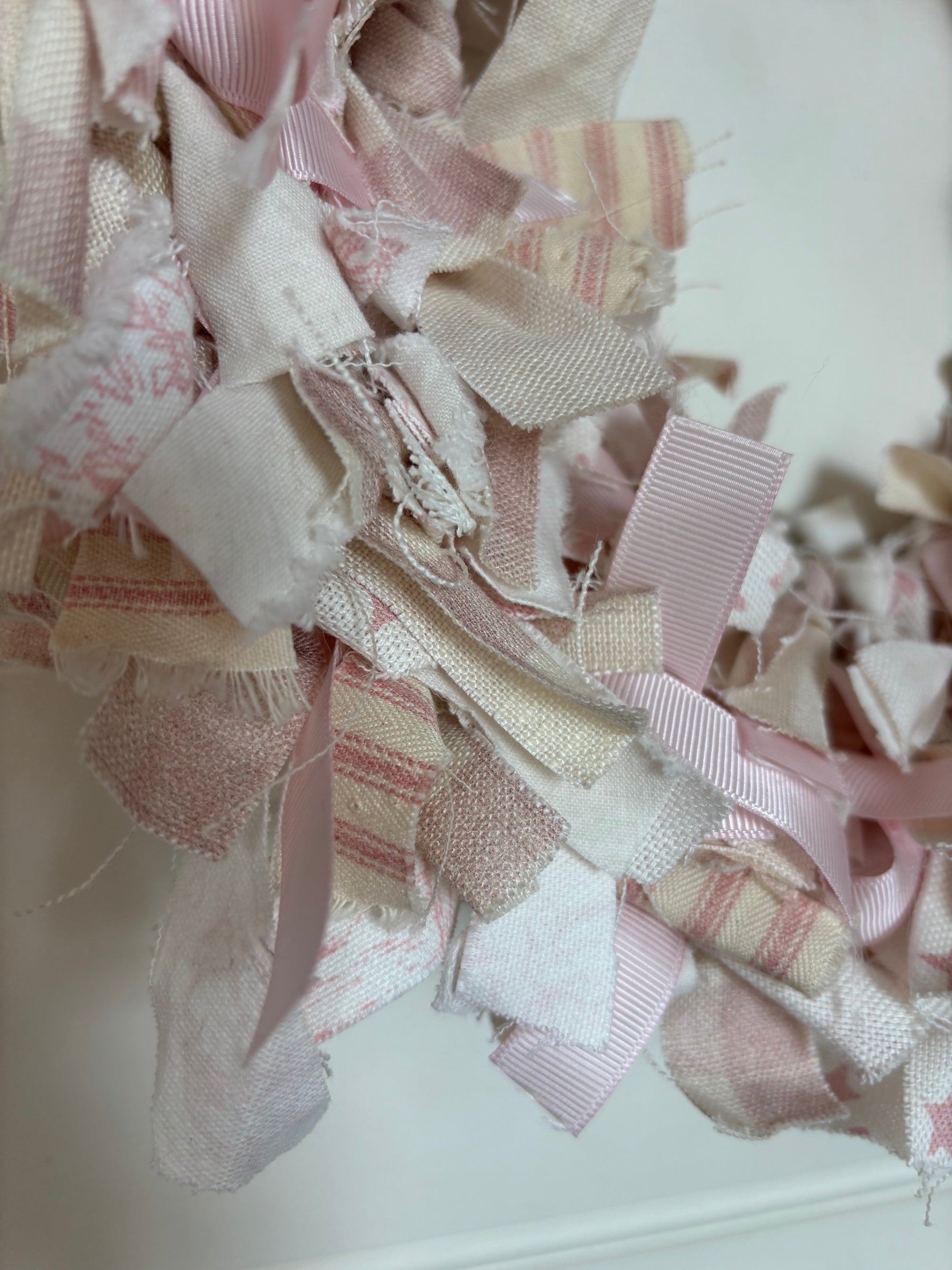 Christmas Rag Wreath - Pinks