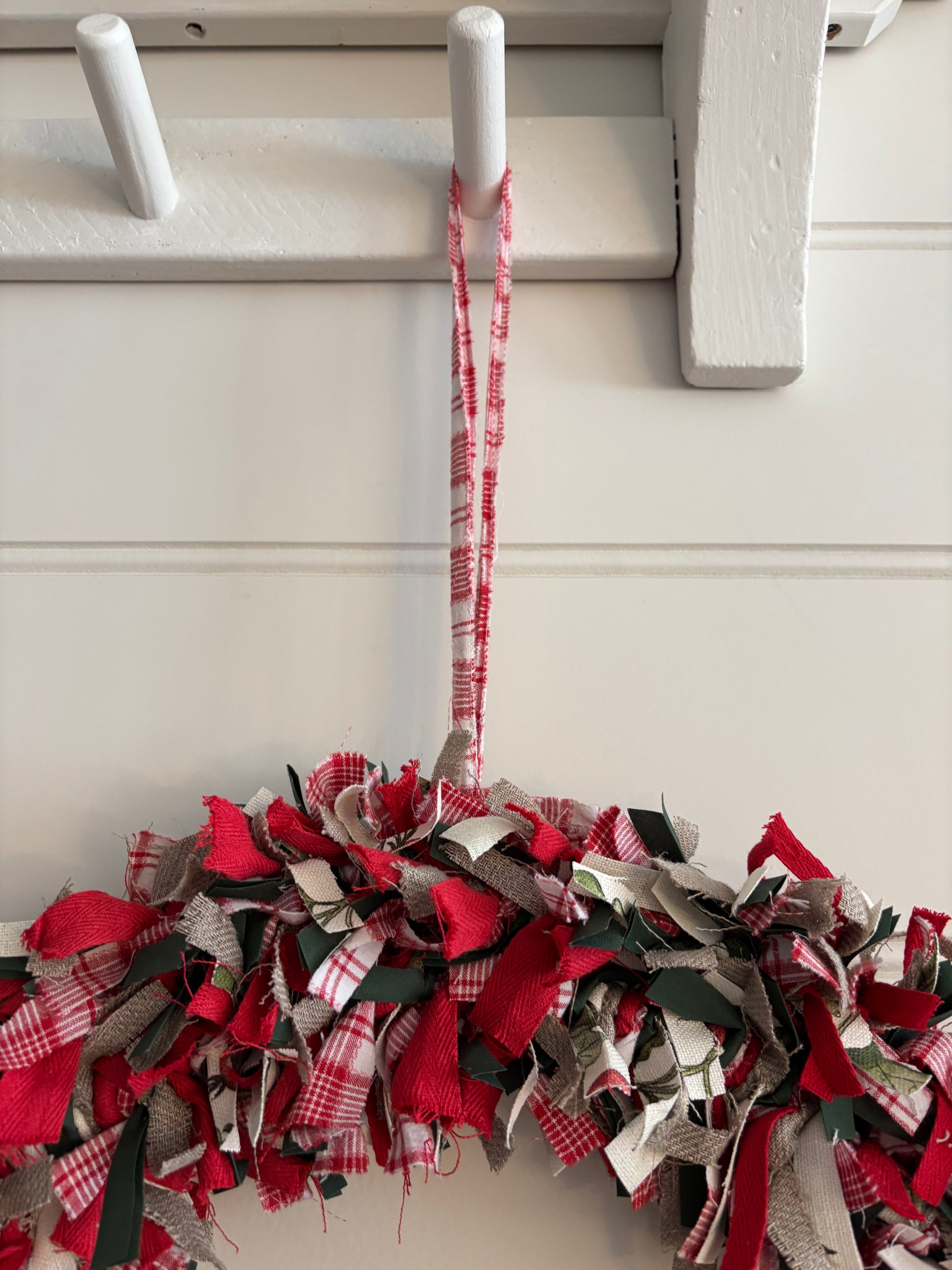 Christmas Rag Wreath - Christmas Red & Green