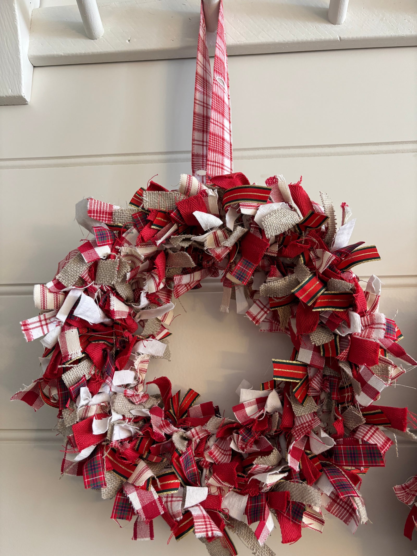 Christmas Rag Wreath - Christmas Red & Gold