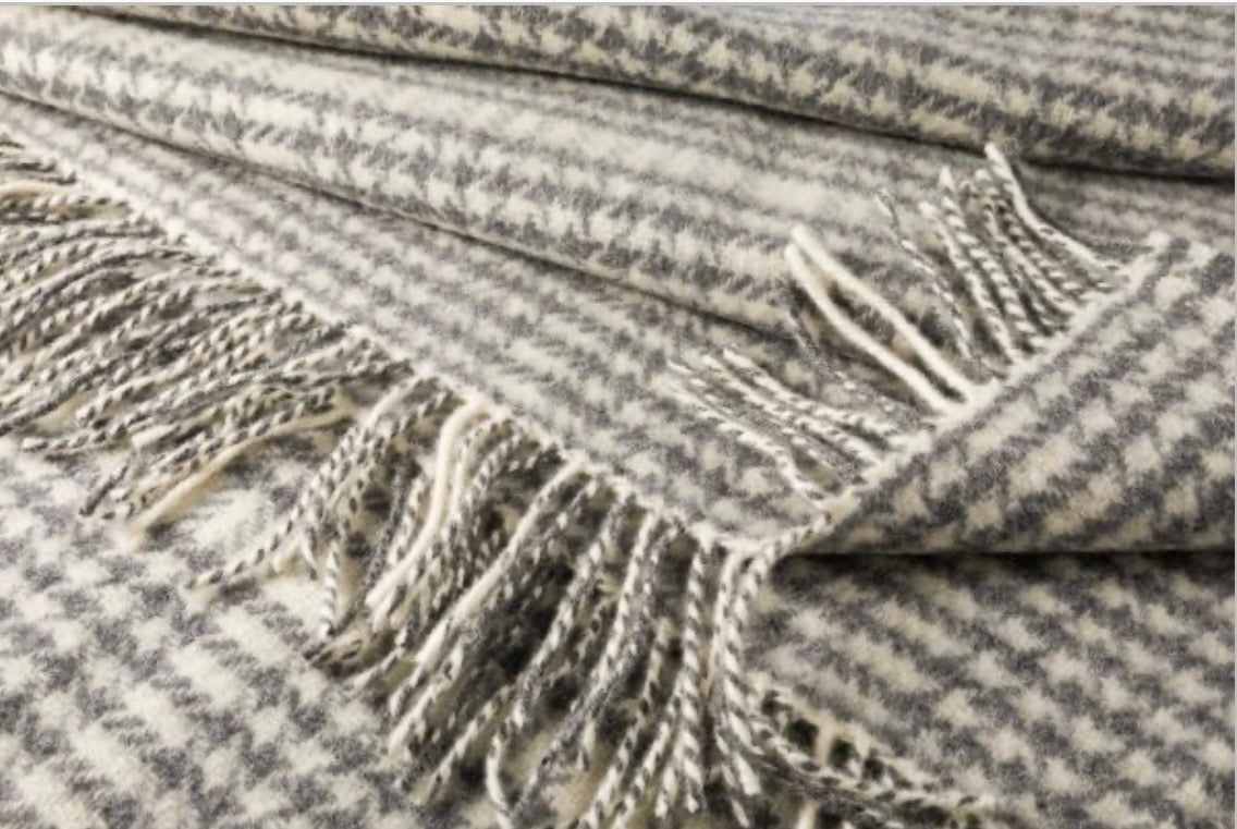 Merino Wool Cashmere Throw - Grey /Cream Herringbone Check