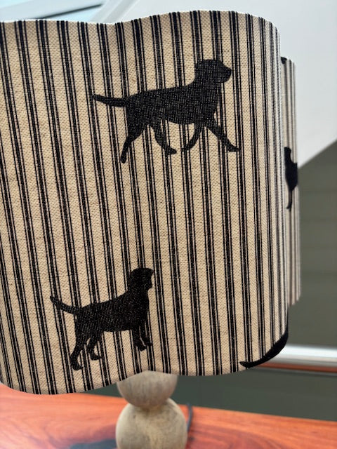 English Linen Scalloped Lampshades - Navy Labrador