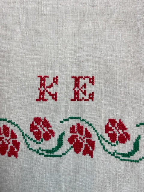 Antique Linen Table Runner - monogrammed 'KE'