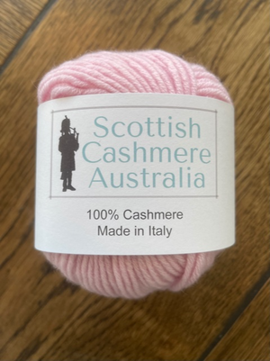 Cashmere hand-warmer crocheting kit