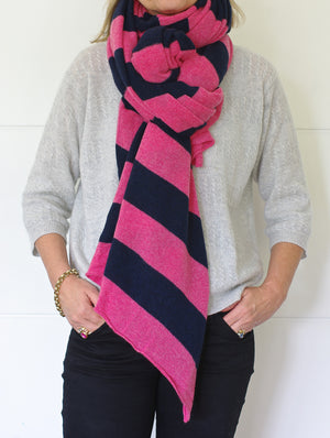 SCA Travelwrap - American Navy & Hot Pink Striped