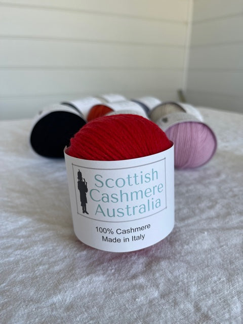 SCA 4-ply Cashmere Knitting Yarn - Cardinal Red