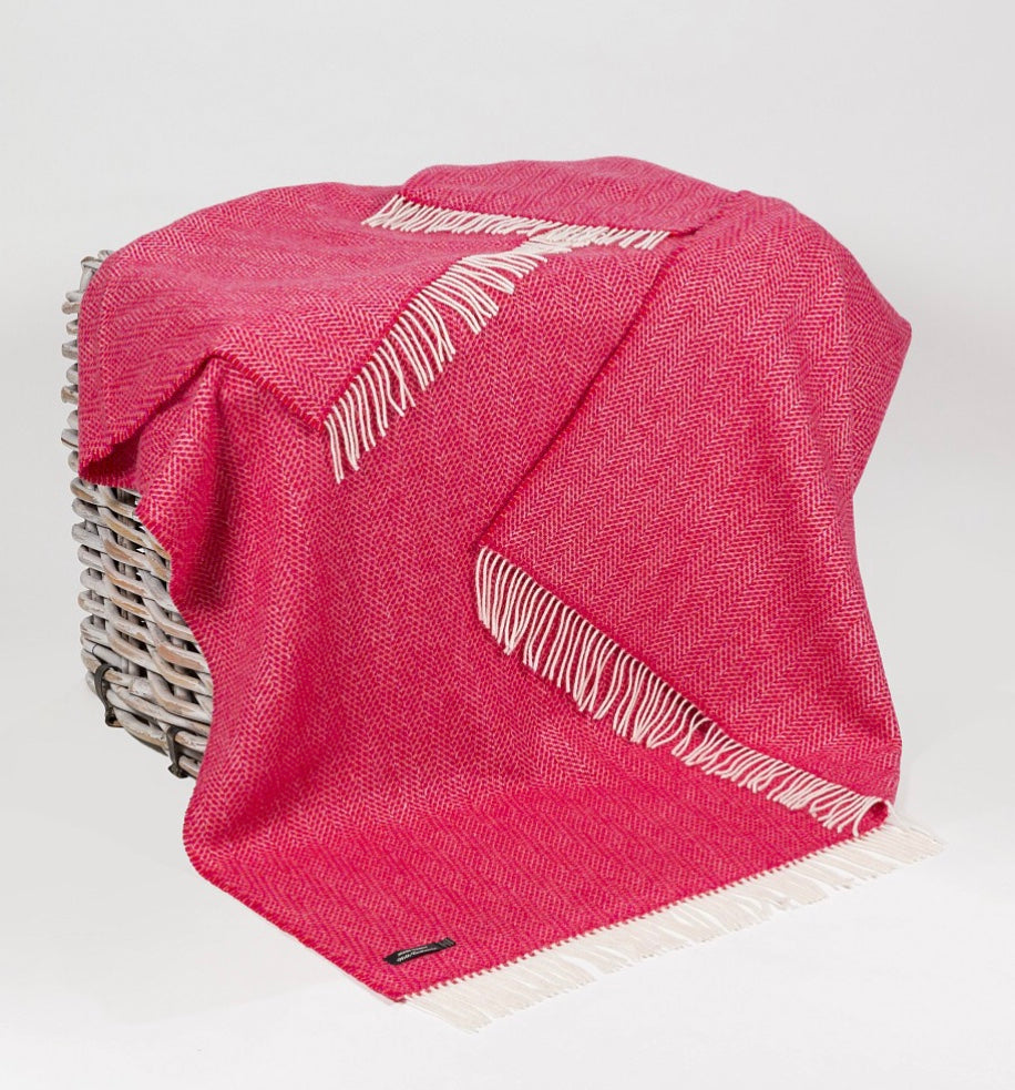 Merino Cashmere Throw - Raspberry Herringbone