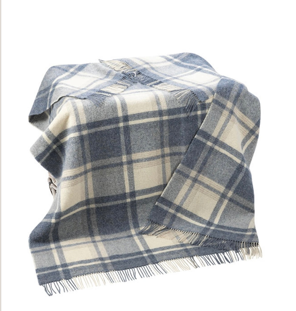 Irish Shetland Wool Picnic Blanket - Natural Demin Blue Mix Plaid