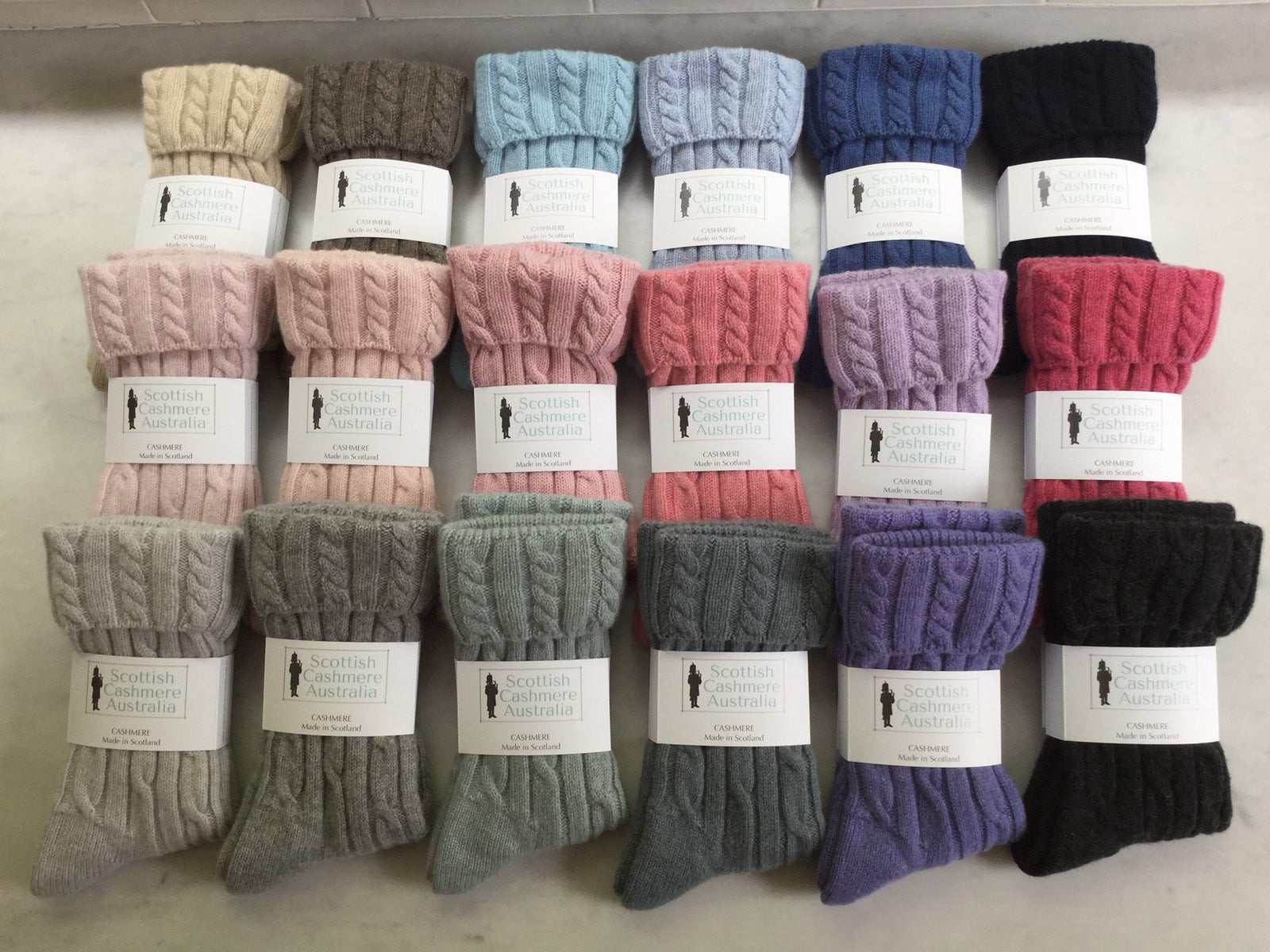 SCA Cashmere 3 Ply Cable Knit Socks