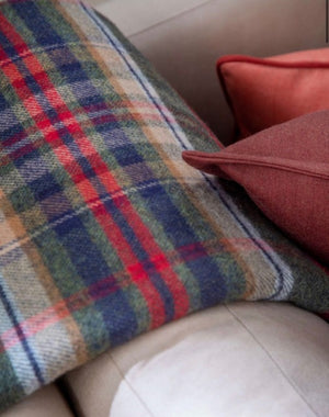 Lambswool Double Face Check Throw | Green